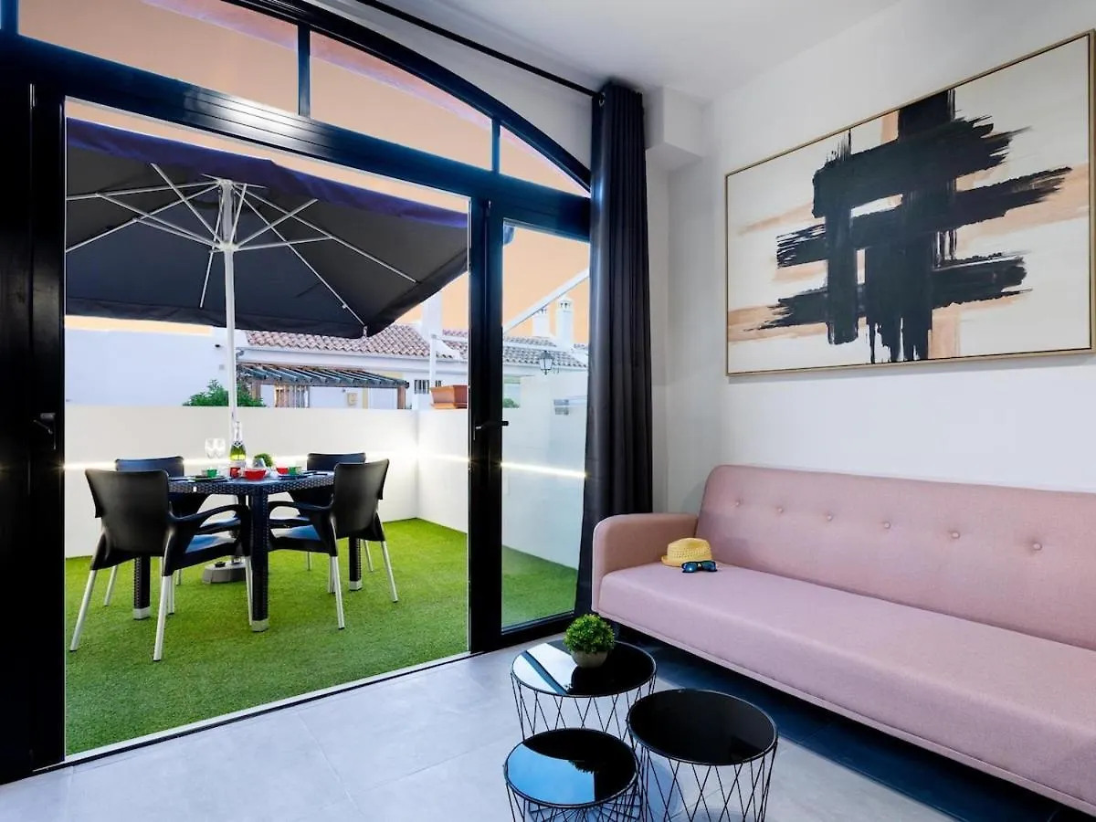8B Albatros Playa Paraiso, Elegant And Modern Apt联系方式